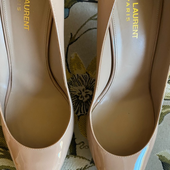 Saint Laurent nude pump - Picture 3 of 8